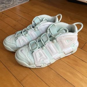 2017 Nike Womens Air More Uptempo in ‘Barely Green.’